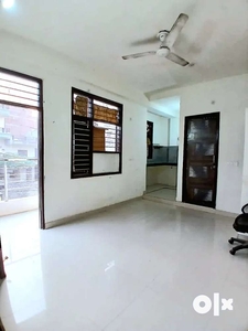 1 Room-Set for Rent with Balcony