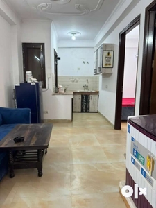 1BHK FURNISHED FLAT AVAILABLE FOR RENT IN SAKET