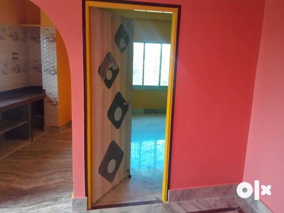 2 bhk flat available for rent in sodepur prime location
