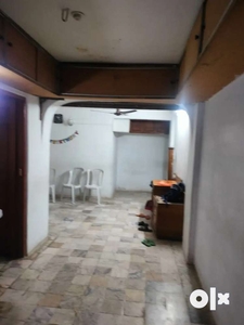 2 BHK Flat for Rent in Old Palasia Near Apna Sweet available on 15 May