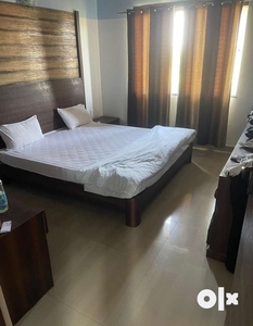2 BHK furnished flat for rent near mes college