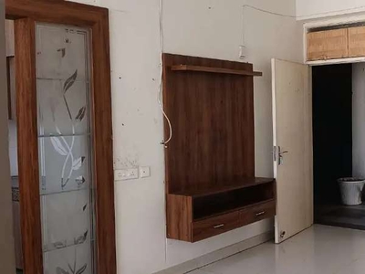 2 BHK Semi Furnished Flat for rend in Gated Township