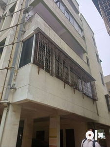 2 bhk unfurnished flat available for rent in morabadi.