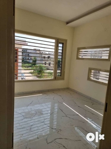 2BHK FLAT FOR SALE JUST IN 32.48 LAC AT SUNNY ENCLAVE SECTOR 124