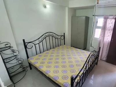 2BHK furnished Apartment (Including maintenence)