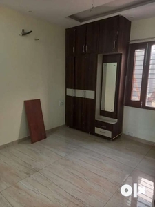 2bhk only for job profile small family in aerocity