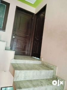 3 and 2 Bedroom set available in Mukhija Colony