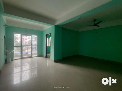 3 Bhk Fully independent Falt Rent At VIP Road Radha Nagar ( Six Mile )