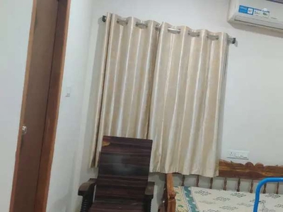 3 BHK Road facing flat with balcony for rent.