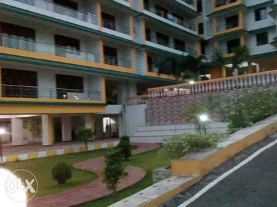 3 bhk semifurnished apartment on rent