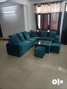 A 2bhk fully furnished luxury flat for rent