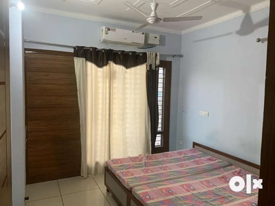 Available One Bedroom set fully furnished for Boys in sector 67 Mohali