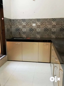 Beautiful 2bhk flat for Rent opposite railway station