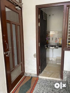 Fully furnished 1bhk Rs 7500 /PG Rs 2500 on rent with inverter