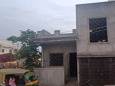 House with 3floor foundation