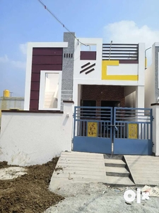 Independent 2bhk house for sale Chennai at Veppampattu near cth road.