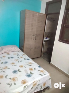Independent Fully Furnished One Room Set in Mayur Vihar Extn 1