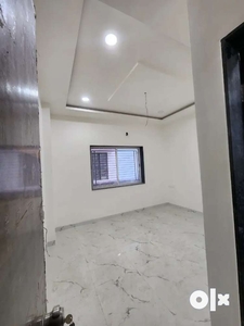 MANKAPUR, BEHIND ALXIES HOSPITAL.A 3 BHK FLAT FOR RENT.