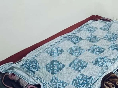 Need roommate for sharing 2 room set