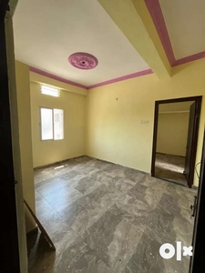 One bhk rent in sanat nagar near by bus stand