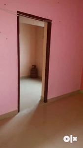 Single BHK house for rent near velammal school at perumattunallur