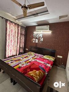 Single room vacant in 2bhk fully furnished (working)