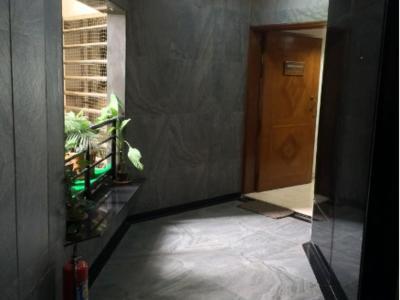4 BHK Flat / Apartment For RENT 5 mins from University Road