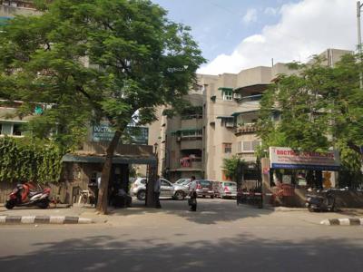 1800 sq ft 3 BHK 2T Apartment for rent in Swaraj Homes Doctors Apartment at Vasundhara Enclave, Delhi by Agent seller