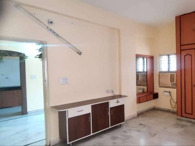 Barkatpura, Prime area, HYD – Furnished 3 BHK Flat is for sale