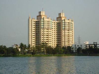 1535 sq ft 3 BHK 2T South facing Apartment for sale at Rs 1.55 crore in Ideal Lake View 12th floor in Topsia, Kolkata