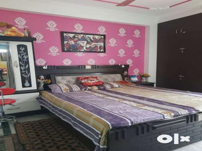 3Bed with parking in vaishali sec-5