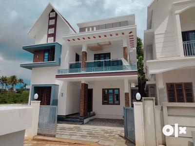 4 bhk new house kakkanad kangarapady thevakkal near medical college