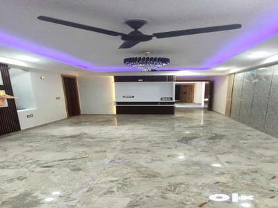 Capital infra Present 3BHK Luxurious Floor in Sector 104