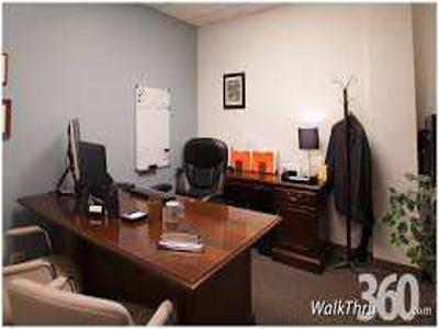 Office Space 600 Sq.ft. for Rent in