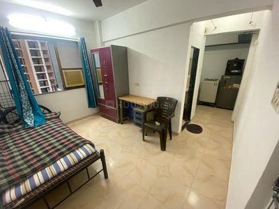 1 RK Flat for rent in Santacruz East, Mumbai - 220 Sqft