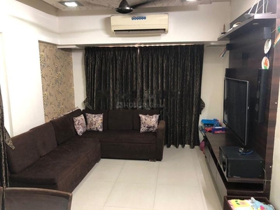 2 BHK Flat for rent in Andheri West, Mumbai - 880 Sqft