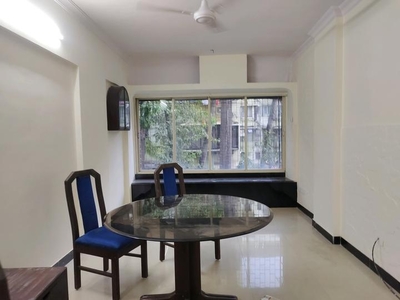 2 BHK Flat for rent in Andheri West, Mumbai - 985 Sqft