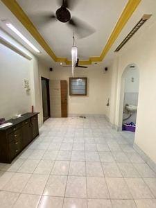 2 BHK Flat for rent in Sion, Mumbai - 811 Sqft