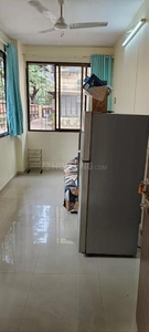 2 BHK Flat for rent in Worli, Mumbai - 700 Sqft