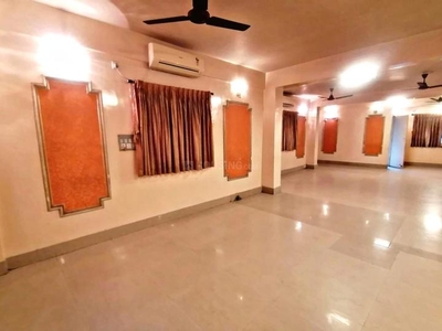 8 BHK Independent Floor for rent in Mukundapur, Kolkata - 5000 Sqft