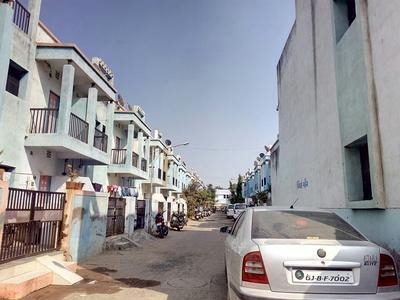 3 BHK Flat / Apartment For SALE 5 mins from Sarkhej