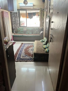 1 RK Flat for rent in Worli, Mumbai - 300 Sqft