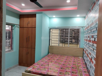 2 BHK Flat for rent in Baguiati, Kolkata - 800 Sqft