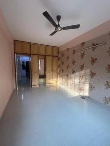 2 BHK Flat for rent in Domlur Layout, Bangalore - 1300 Sqft