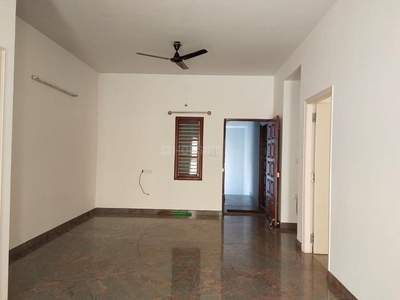 2 BHK Flat for rent in Ulsoor, Bangalore - 1050 Sqft