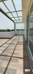 3 bhk flat with 4 balcony in highrise society