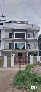 3 BHK READY TO MOVE FLAT SALE