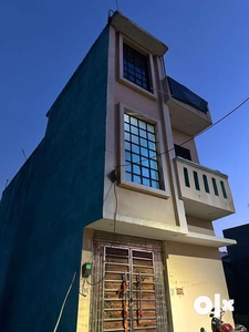 75 gaj house for sale