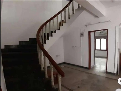 INDEPENDENT DUPLEX HOUSE FOR SALE IN BANJARA HILLS ROAD-1