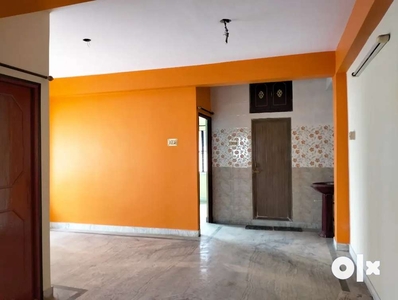 Spacious 2BHK flat. No lift. Well connected from 3 roads.